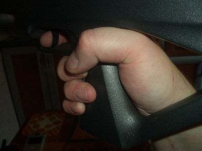 click for enlarge 640 X 480  37.9 Kb picture