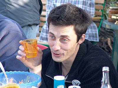 400 x 300