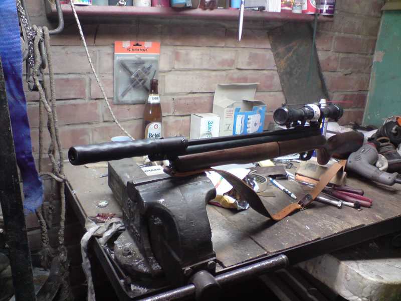 800 x 600