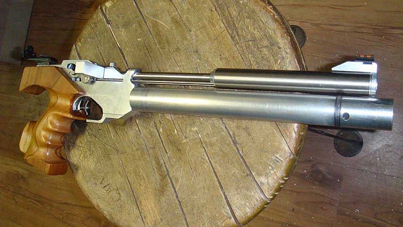 click for enlarge 850 X 479  64,9 Kb picture