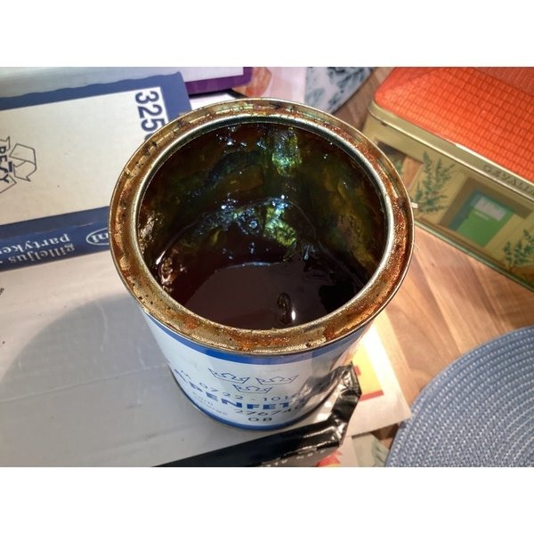 600 x 600