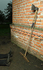 click for enlarge 418 X 674  81,8 Kb picture