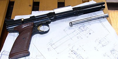 click for enlarge 945 X 472  78.8 Kb picture