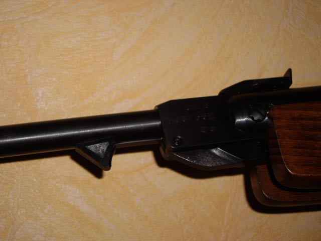 640 x 480