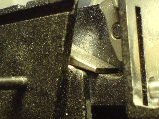 640 x 480