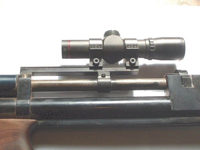800 x 600