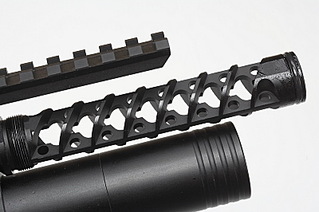 click for enlarge 800 X 532 102,7 Kb picture