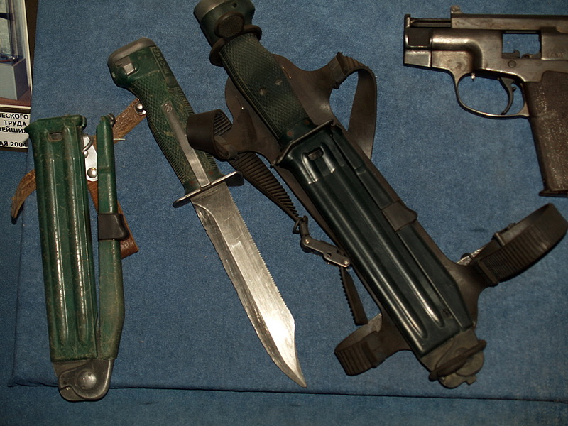 click for enlarge 1920 X 1440 651,3 Kb picture