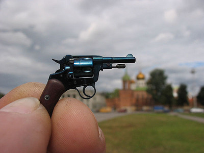 click for enlarge 600 X 450  43.6 Kb picture