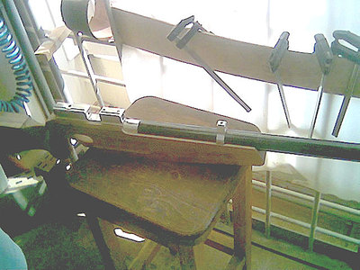 click for enlarge 640 X 480  57,1 Kb picture