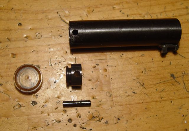 640 x 444