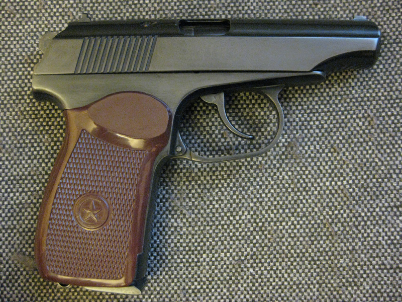 800 x 600