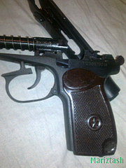 click for enlarge 240 X 320  83.6 Kb picture