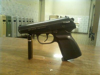 click for enlarge 640 X 480  38,6 Kb picture