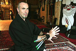 click for enlarge 812 X 540 114,3 Kb picture