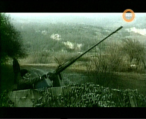 click for enlarge 704 X 576 80,0 Kb picture