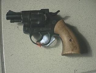 click for enlarge 450 X 342  23,5 Kb picture