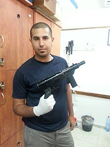 click for enlarge 519 X 692  54.6 Kb picture