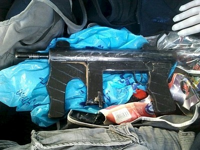 click for enlarge 640 X 480  82.3 Kb picture