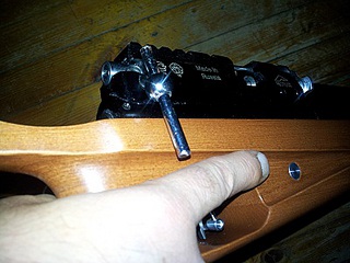 click for enlarge 400 X 300  63,2 Kb picture