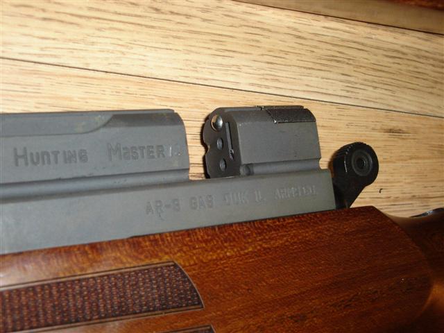 640 x 480