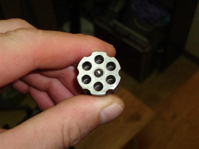 640 x 480