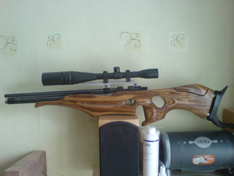 800 x 600