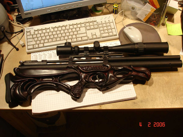 600 x 450