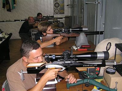 click for enlarge 640 X 479 63,2 Kb picture