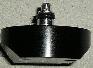 click for enlarge 400 X 293  17,5 Kb picture