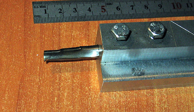 640 x 369
