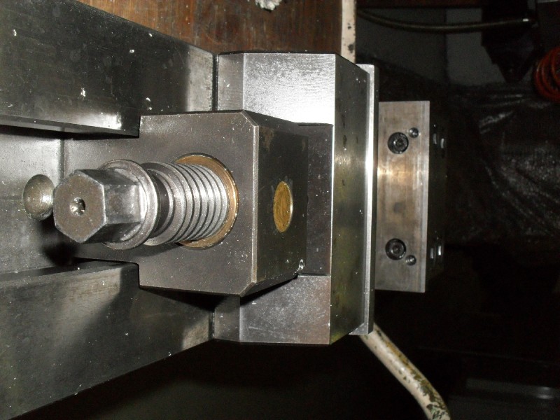 800 x 600