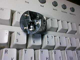 click for enlarge 640 X 480  19,9 Kb picture