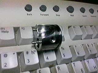 click for enlarge 640 X 480  21,8 Kb picture