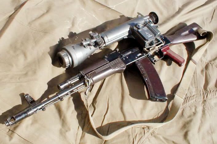 706 x 469