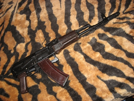 453 x 340