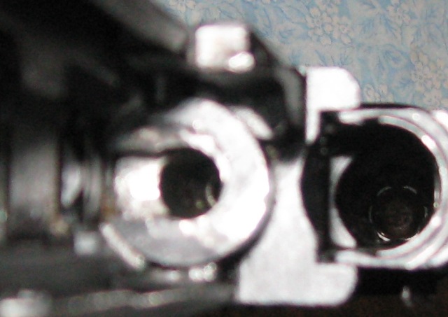 640 x 453