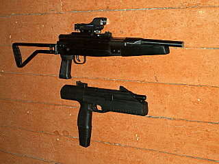 click for enlarge 640 X 480  68,2 Kb picture